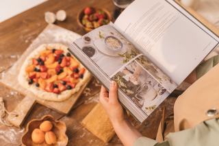 Pourquoi offrir un livre de recettes personnalisé en cadeau ?
